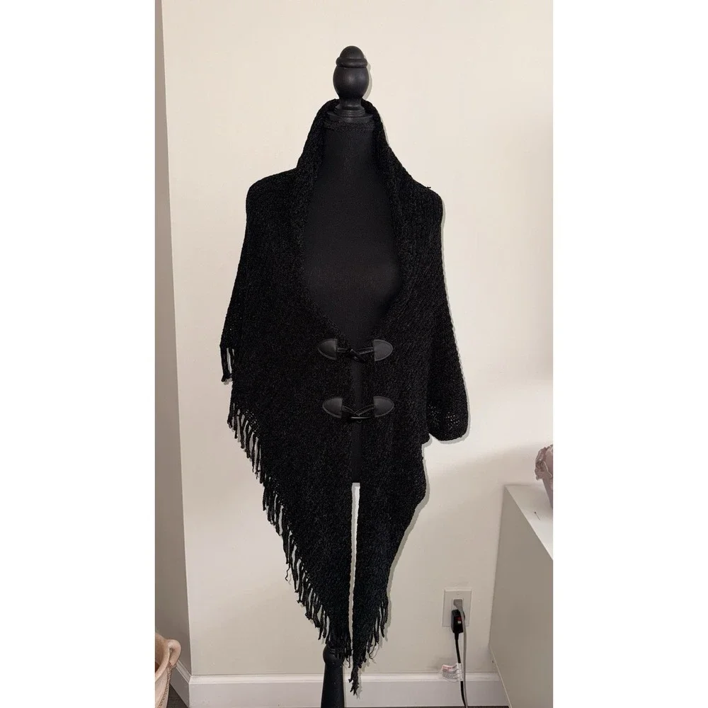 Brand new! Women's Black Knit Polyester Fringe Toggle Shawl Wrap Neck Warmer